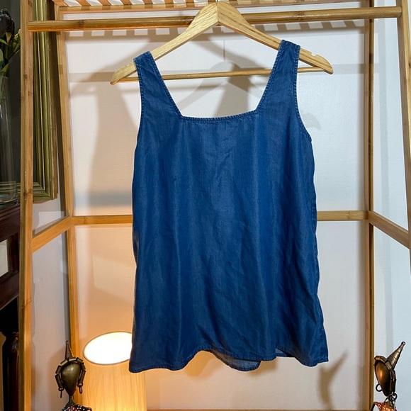 💜LOFT Denim Tops. Size- S (Fit S-M) - Picture 4 of 8